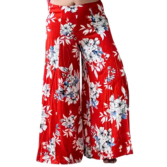 Lulus Pants - Lulus Women Small Red Flyaway Floral Print Side Slits Wide leg Palazzo Pants
